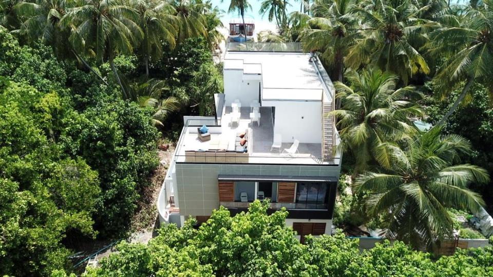 Hotel Unwind Dhigurah Dhigurah  Esterno foto