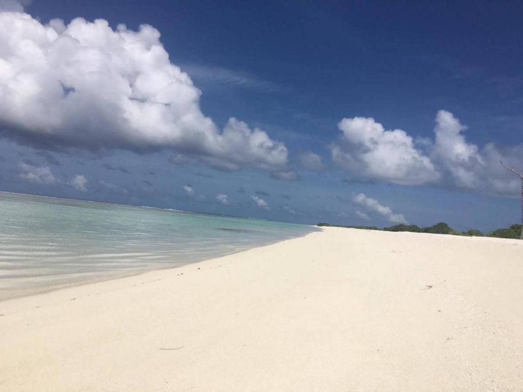 Hotel Unwind Dhigurah Dhigurah  Esterno foto