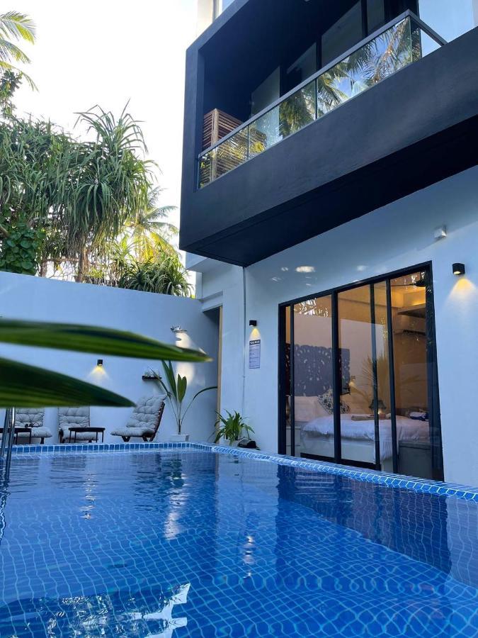 Hotel Unwind Dhigurah Dhigurah  Esterno foto